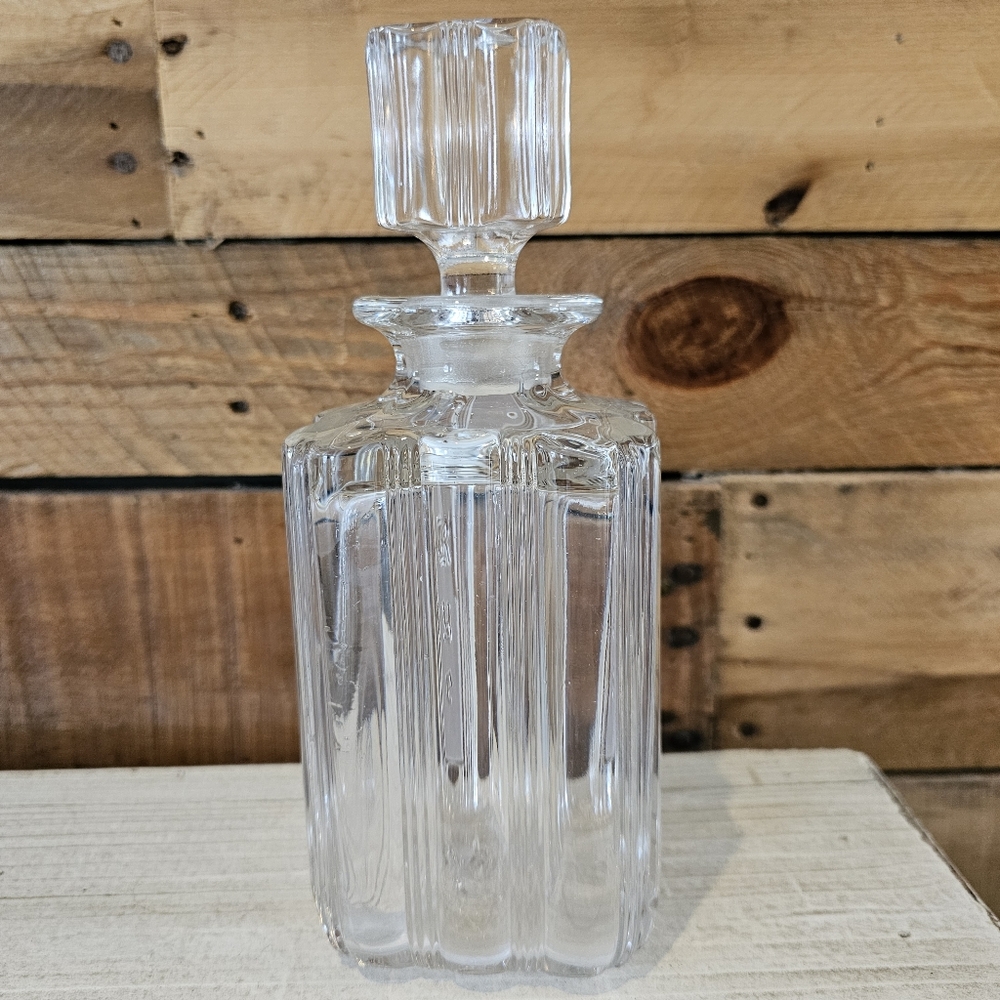 Vintage '30s-40s MCM Fostoria Sunray hand blown glass "Rye" decanter - Picture 2 of 16
